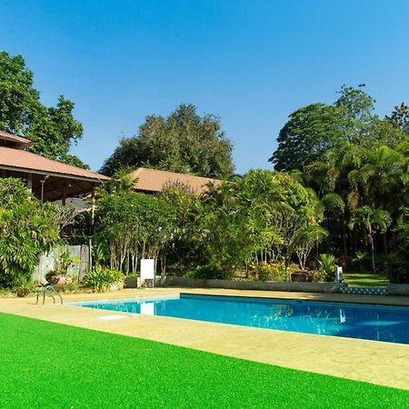 The Hub Erawan Resort 崇贞夫 外观 照片