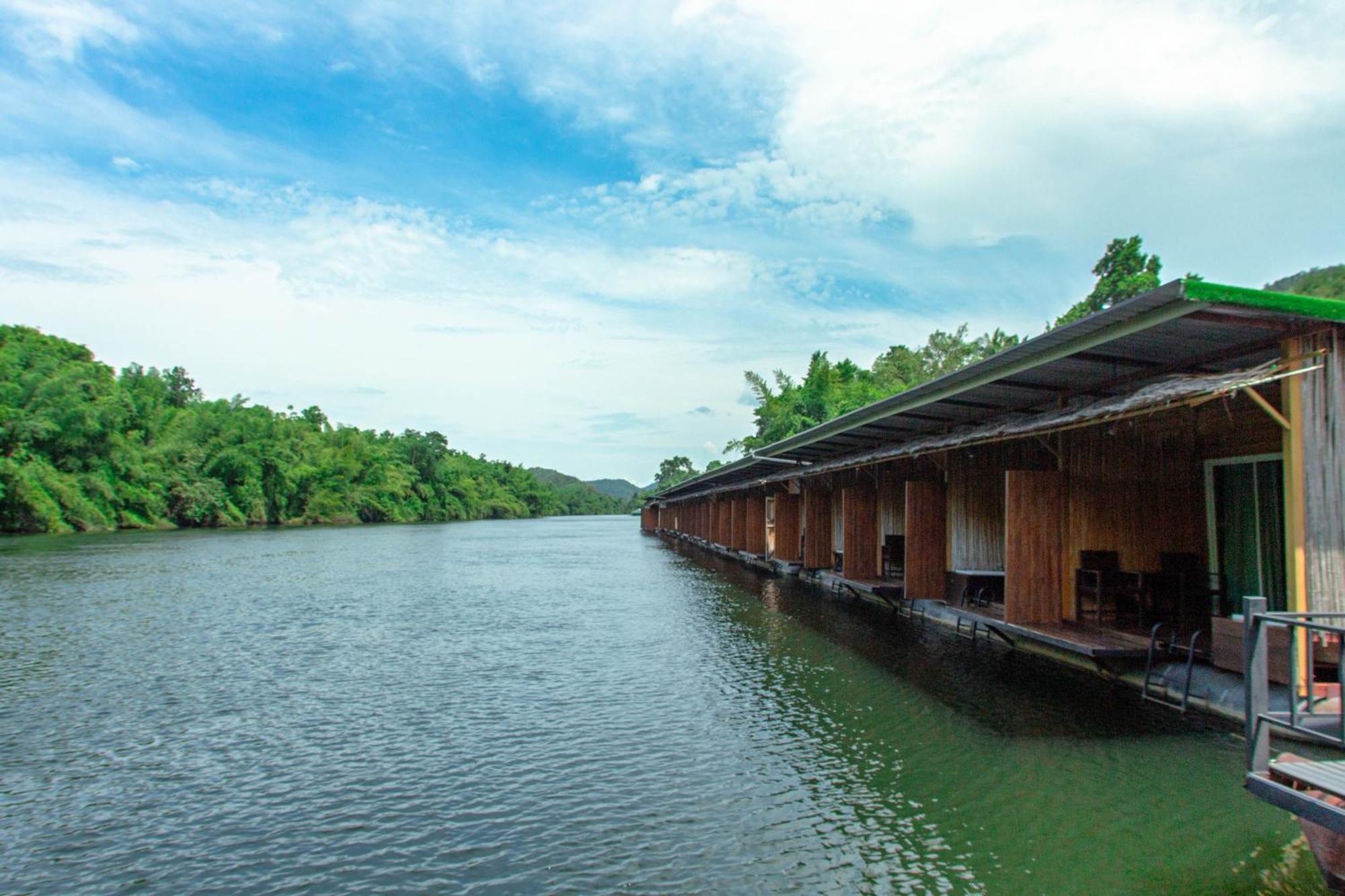 The Hub Erawan Resort 崇贞夫 外观 照片