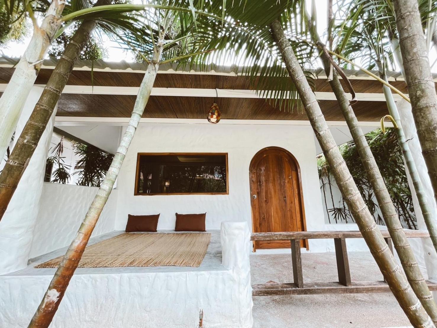 The Hub Erawan Resort 崇贞夫 外观 照片